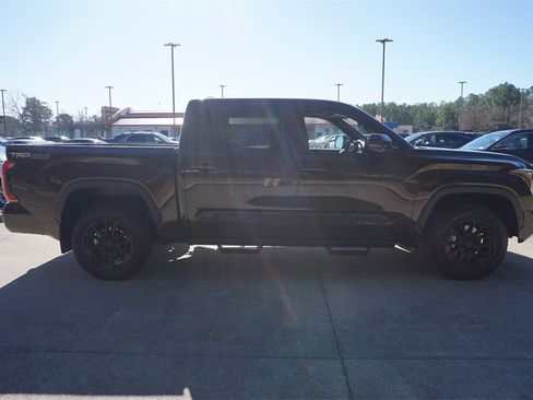 Used 2025 Toyota Tundra Limited w/ TRD Off-Road Package image 23