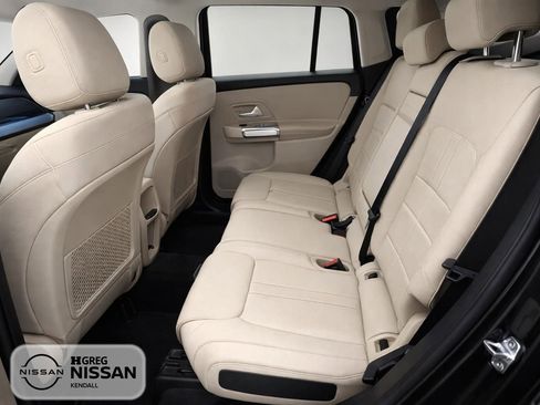 Used 2020 Mercedes-Benz GLB 250 image 10
