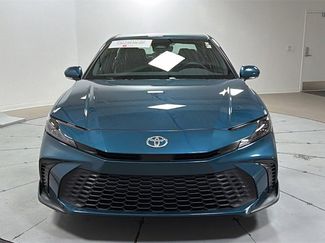 Certified 2025 Toyota Camry SE video 2