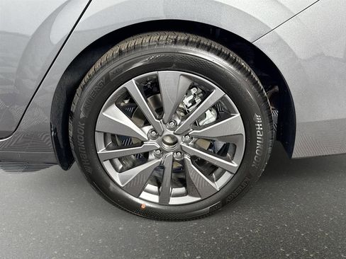 New 2026 Nissan Sentra SL w/ Floor Mat Package FWD image 31
