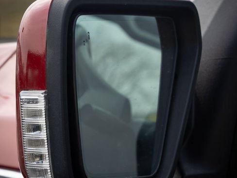 Used 2022 Ford F150 Lariat w/ Bed Utility Package image 5