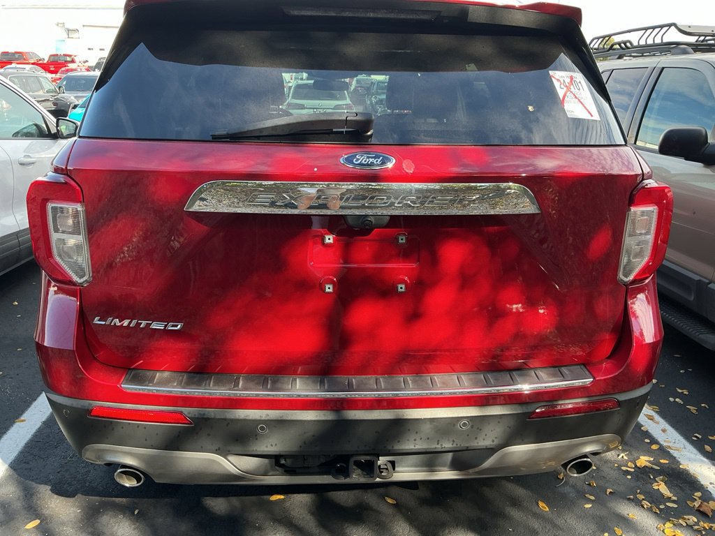 Used 2022 Ford Explorer Limited w/ Equipment Group 301A RWD image 5