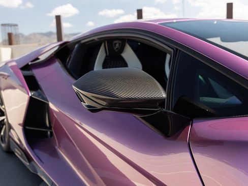 Used 2026 Lamborghini Revuelto AWD/4WD image 32