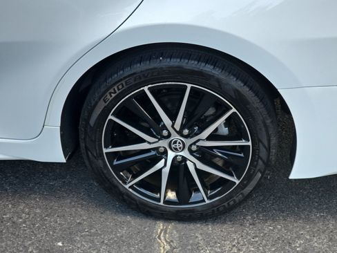 Used 2024 Toyota Camry SE FWD image 33