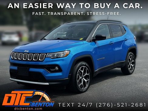 Used 2025 Jeep Compass Limited AWD/4WD image 3