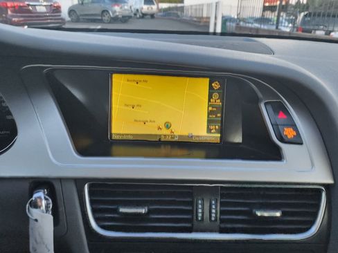 Used 2010 Audi A4 2.0T Premium Plus image 16