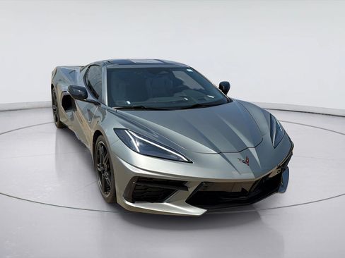 Used 2024 Chevrolet Corvette Stingray Preferred Cpe w/ 2LT RWD image 3