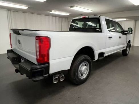 Used 2024 Ford F350 XL RWD image 8