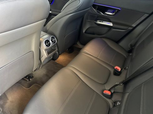 New 2025 Mercedes-Benz GLC 350e 4MATIC image 22