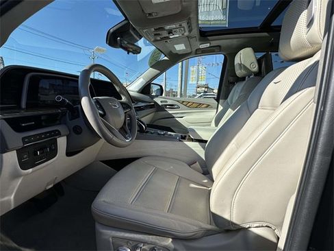 Used 2022 Cadillac Escalade Sport Platinum image 10