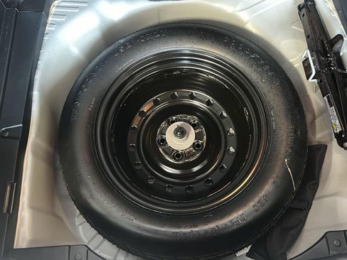 Used 2015 Honda CR-V EX-L image 9