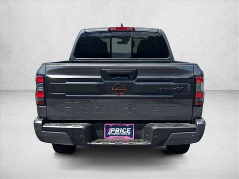 Used 2026 Nissan Frontier PRO-4X AWD/4WD image 6