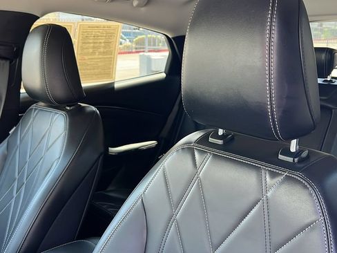 Certified 2025 Ford Mustang Mach-E Select RWD image 12