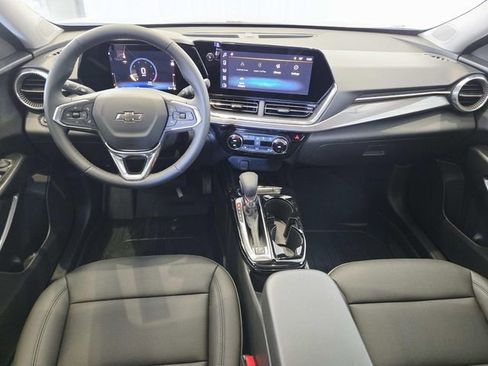 New 2026 Chevrolet Trax ACTIV w/ Sunroof Package image 7