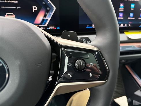 Certified 2025 BMW X3 xDrive30i w/ Premium Package image 31