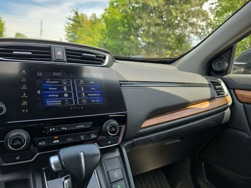 Used 2022 Honda CR-V Touring image 22