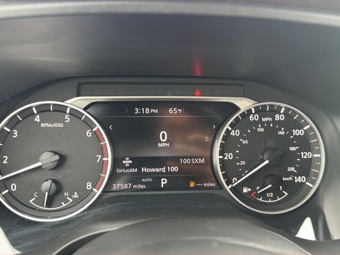 Certified 2023 Nissan Rogue SV AWD/4WD image 10