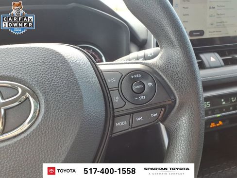 Used 2024 Toyota RAV4 XLE FWD image 19
