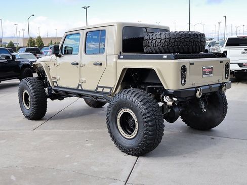 Used 2022 Jeep Gladiator Rubicon w/ LED Lighting Group image 4