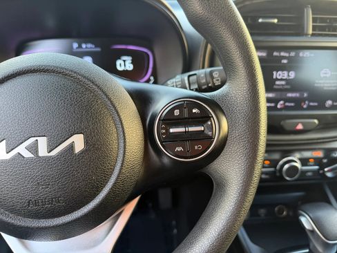Used 2023 Kia Soul LX w/ Option Group 015 FWD image 22