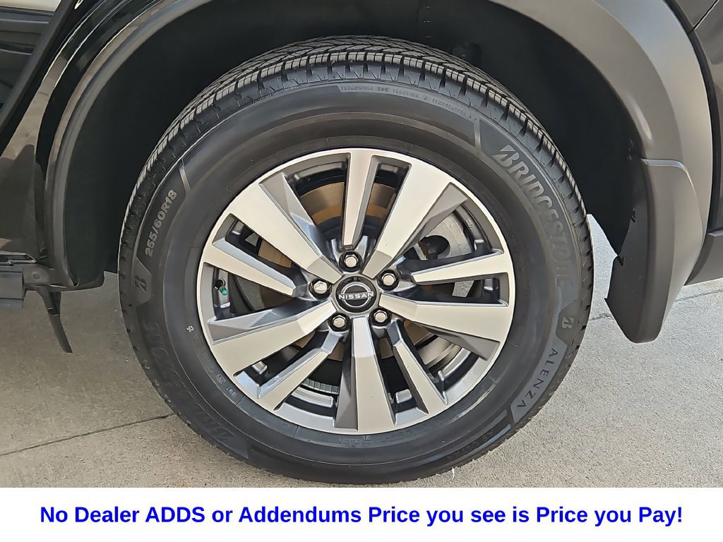 Used 2023 Nissan Pathfinder SL w/ Black Appearance Package FWD image 18