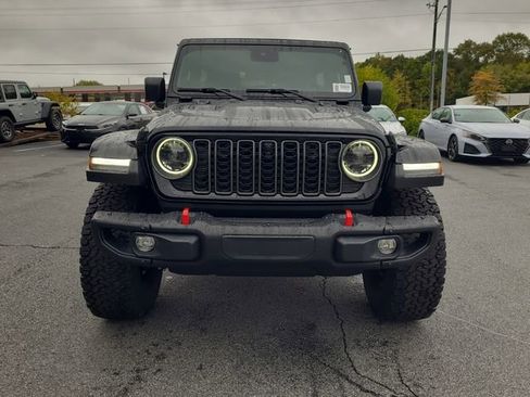 New 2025 Jeep Wrangler Unlimited Rubicon image 17