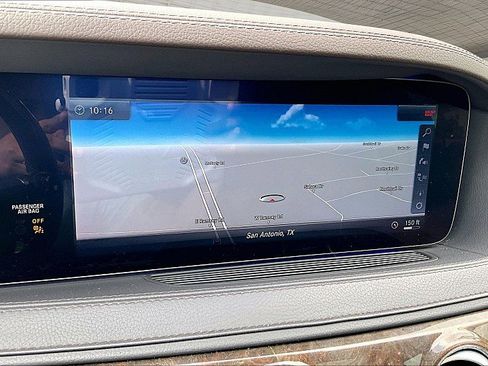 Used 2018 Mercedes-Benz S 560 4MATIC Sedan image 20