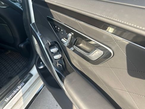 Used 2023 Mercedes-Benz S 580 4MATIC Sedan image 22
