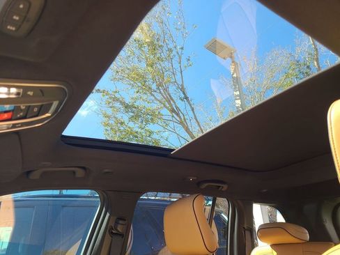 Used 2025 Jeep Grand Cherokee Summit image 27