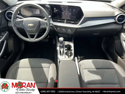 Certified 2026 Chevrolet Trax LS w/ LS Convenience Package FWD image 14