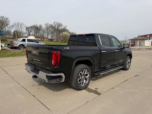 New 2026 GMC Sierra 1500 SLT w/ SLT Premium Plus Package image 3