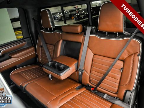 Used 2024 GMC Sierra 2500 Denali Ultimate w/ Max Trailering Package AWD/4WD image 17