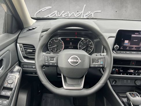 New 2026 Nissan Rogue SV FWD image 22