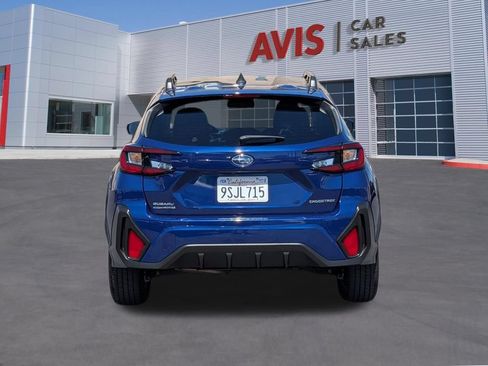 Used 2025 Subaru Crosstrek 2.5i Premium AWD/4WD image 7
