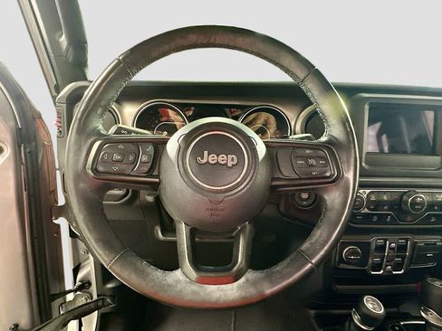 Used 2019 Jeep Wrangler Unlimited Sport S AWD/4WD image 12