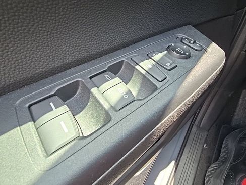 Used 2024 Honda CR-V Sport image 15