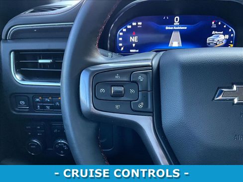 Used 2024 Chevrolet Suburban RST w/ Luxury Package AWD/4WD image 11
