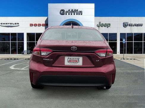 Used 2024 Toyota Corolla LE image 8