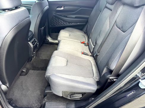 Used 2022 Hyundai Santa Fe SE image 16