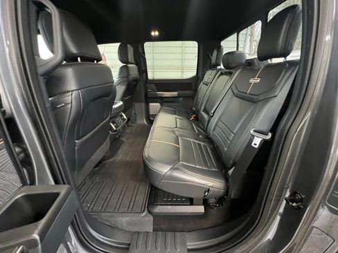 Used 2022 Ford F150 Platinum image 18