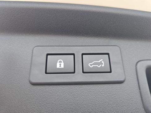 New 2026 Subaru Outback Limited AWD/4WD image 15