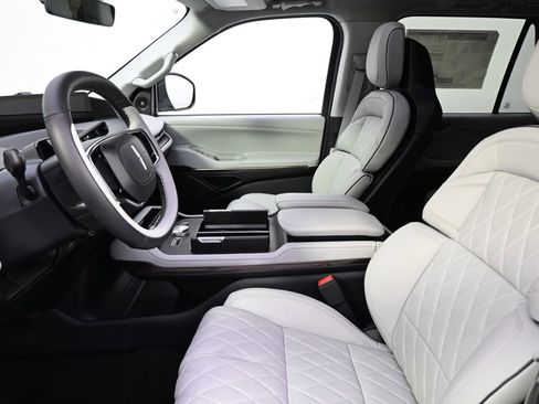 New 2026 Lincoln Navigator L Black Label image 13