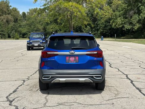 Used 2021 Kia Seltos S FWD image 8