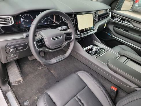 New 2026 Jeep Grand Wagoneer Summit AWD/4WD image 18