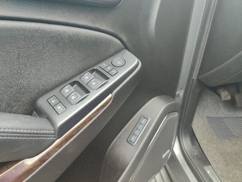 Used 2020 Chevrolet Tahoe LT w/ Luxury Package image 10