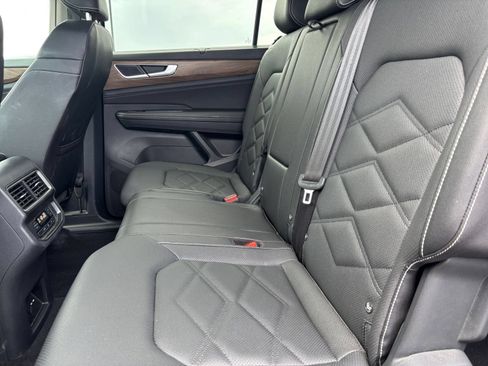 Used 2026 Volkswagen Atlas SE AWD/4WD image 28