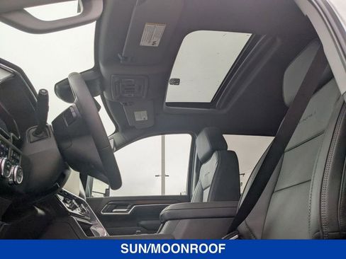 New 2025 GMC Sierra 2500 Denali w/ Denali Reserve Package image 30