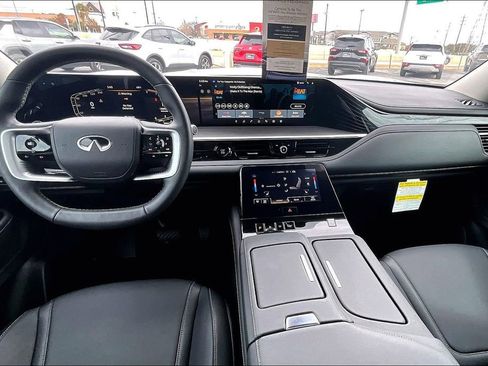 Certified 2025 INFINITI QX80 Pure w/ Exterior Package image 20