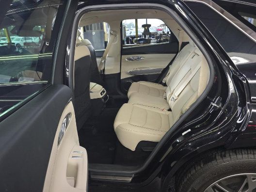 Used 2025 Genesis GV70 2.5T w/ Advanced Package AWD/4WD image 4