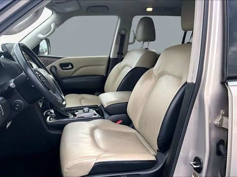 Used 2024 INFINITI QX80 Premium Select w/ Cargo Package image 15